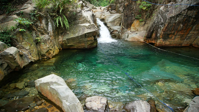 Curug Cibaliung: Air Terjun Tersembunyi di Sentul yang Menawarkan Kedamaian Alam Curug Cibaliung: Air Terjun Tersembunyi di Sentul